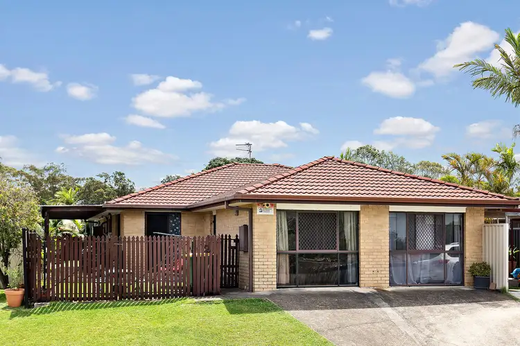 2/23 Callistemon Court, Arundel QLD 4214