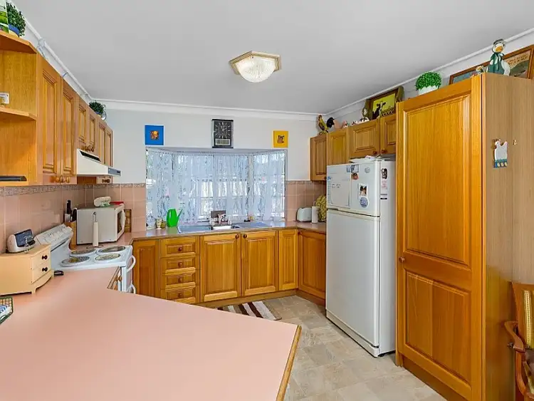 Third view of Homely villa listing, 16/2-10 Duffys Road, Terrigal NSW 2260