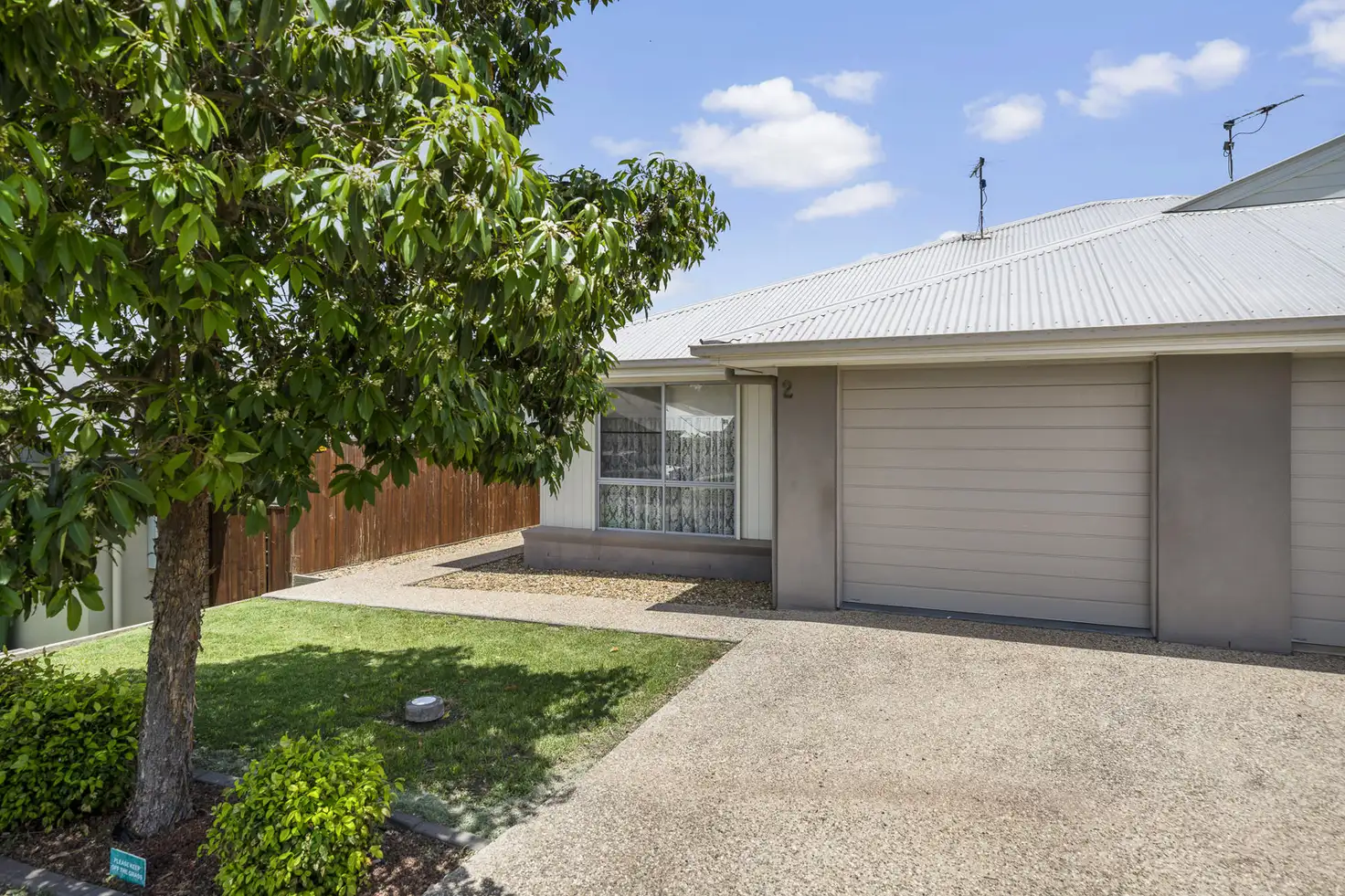 Main view of Homely unit listing, 2/42 Parkview Drive, Glenvale QLD 4350
