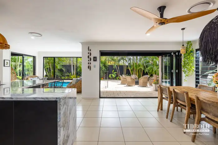 Fourth view of Homely house listing, 1 Nevis Court, Redland Bay QLD 4165