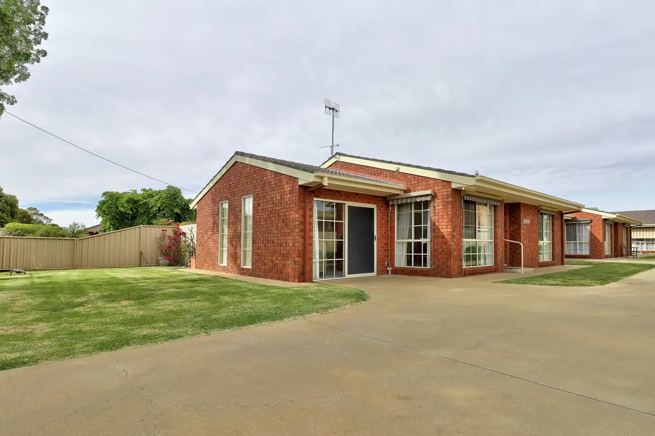Main view of Homely unit listing, 1/282 Wick Street, Deniliquin NSW 2710