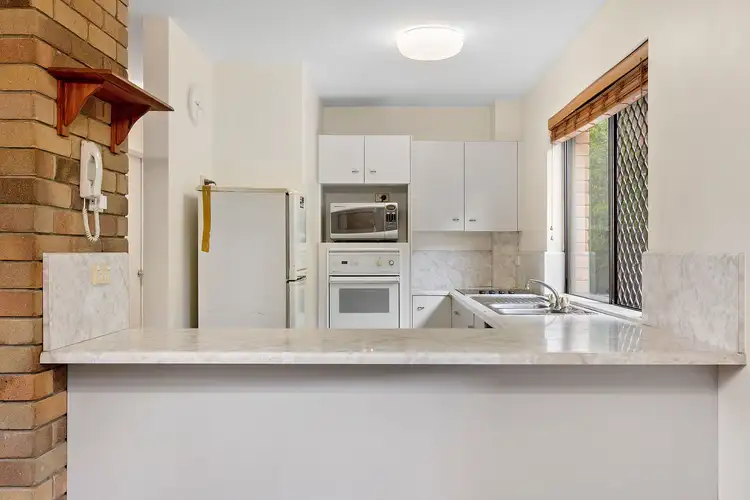 Fifth view of Homely unit listing, 2/33 Cadell St, Toowong QLD 4066