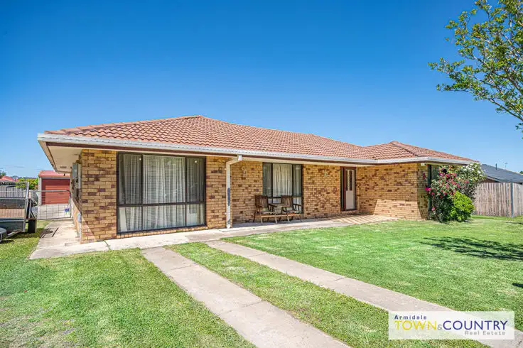 Main view of Homely house listing, 6 Hunt Avenue, Armidale NSW 2350