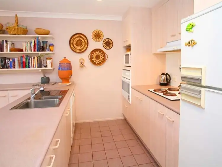 Fifth view of Homely townhouse listing, 1/96 Chester Rd, Annerley QLD 4103