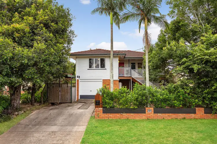 42 Hedge Street, Strathpine QLD 4500