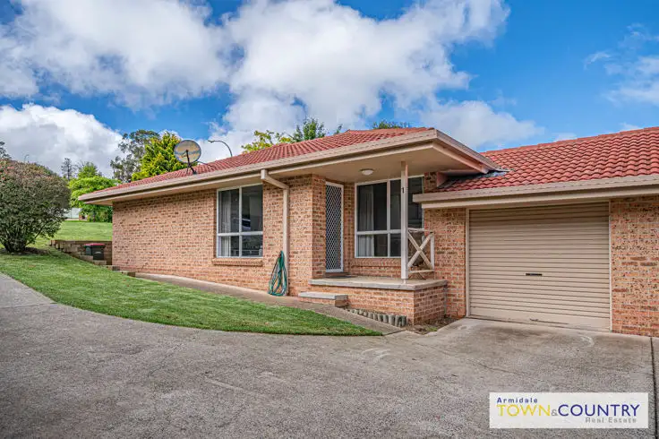Main view of Homely unit listing, 1/8 Nathaniel Pidgeon Drive, Armidale NSW 2350