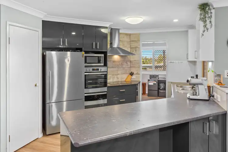Sixth view of Homely house listing, 8 Banbury Court, Willowbank QLD 4306