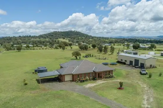 Main view of Homely house listing, 5 Woodswallow Close, Tamworth NSW 2340