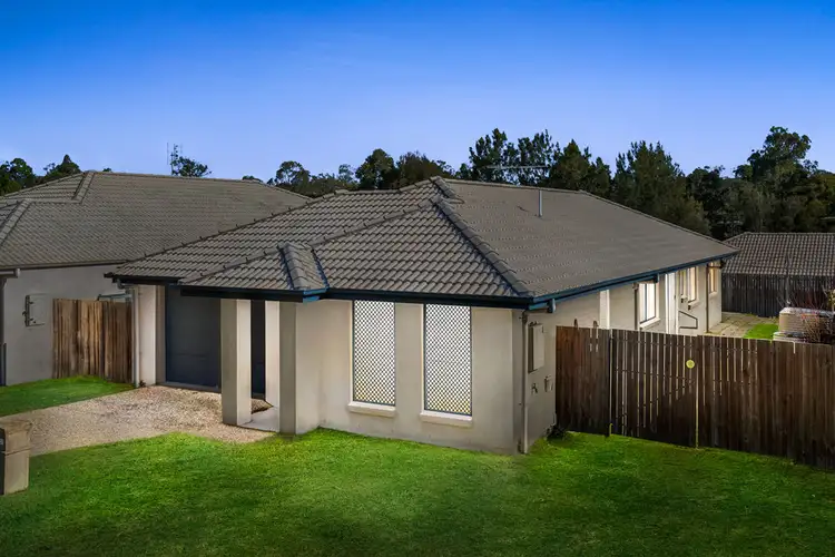 15 Desmond St, Narangba QLD 4504