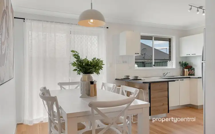 Seventh view of Homely townhouse listing, 2/67 Jamison Road, Kingswood NSW 2747