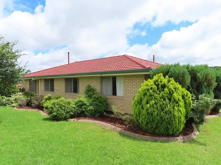 76 Sugarloaf Road, Stanthorpe QLD 4380