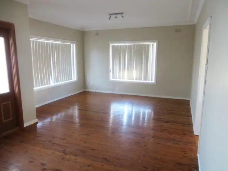 Second view of Homely house listing, 32 William St, Junee NSW 2663