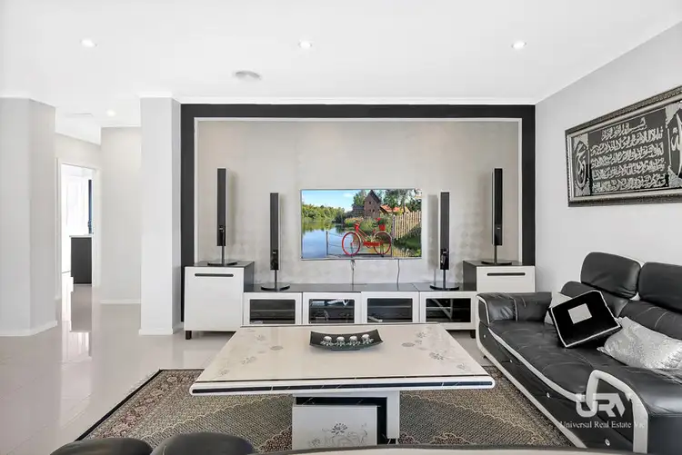 Seventh view of Homely house listing, 35 Corringa Way, Craigieburn VIC 3064