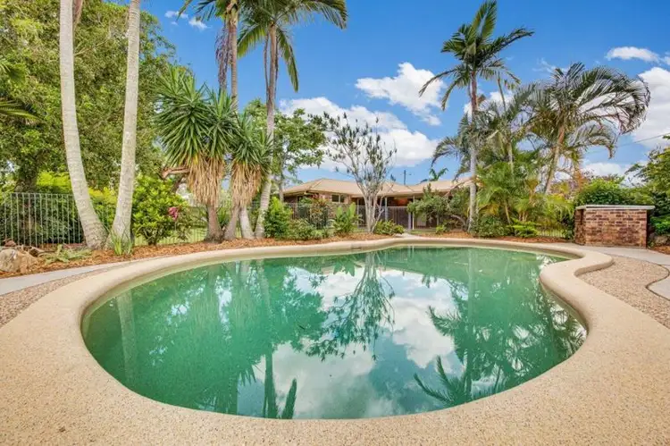 5 Hayman Court, Clinton QLD 4680