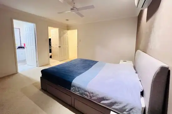 Fifth view of Homely house listing, 6 Maltravers Drive, Arundel QLD 4214