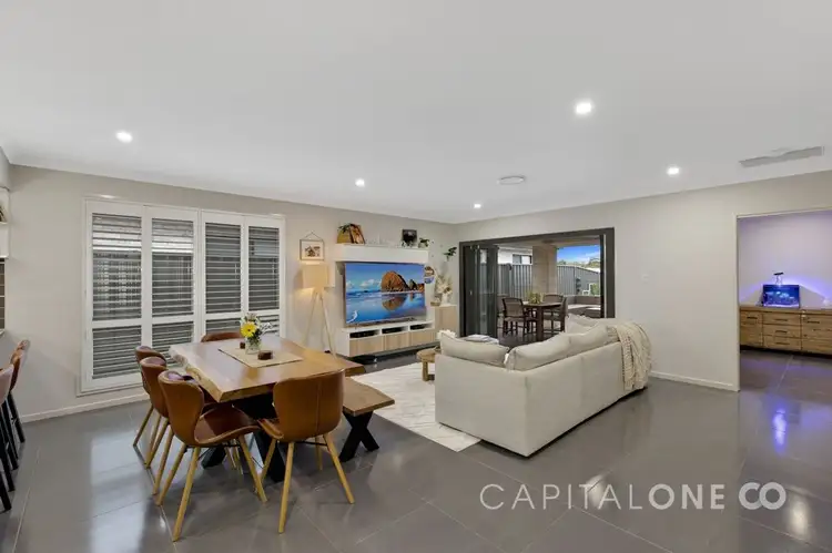 Second view of Homely house listing, 7 Mogo Close, Blue Haven NSW 2262