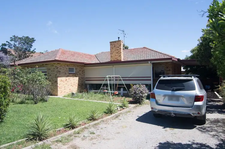 27 Degance Street, South Tamworth NSW 2340
