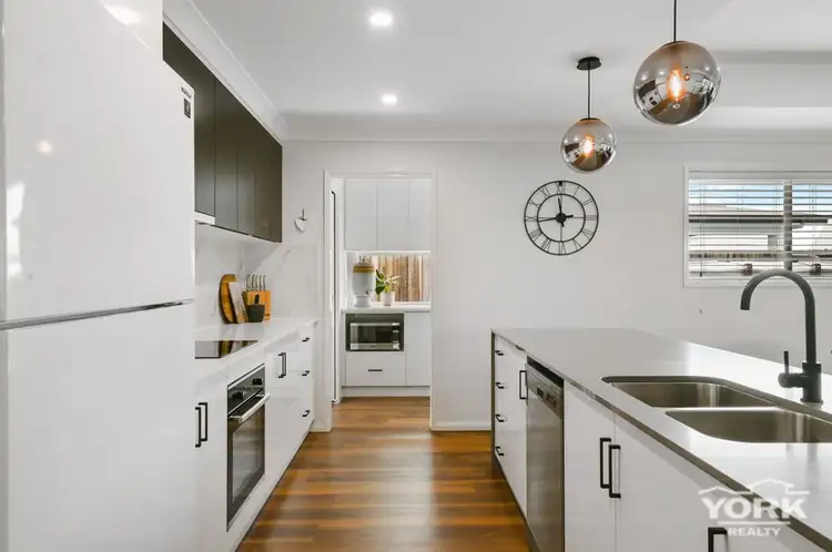 Fourth view of Homely house listing, 40 Madonna Circuit, Middle Ridge QLD 4350