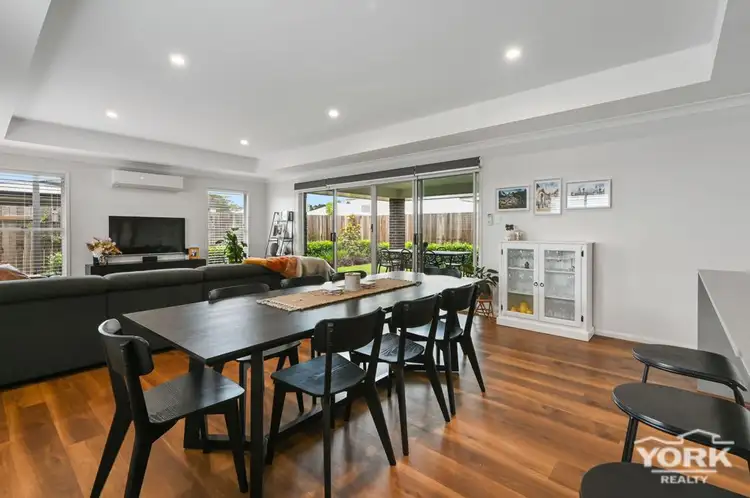 Sixth view of Homely house listing, 40 Madonna Circuit, Middle Ridge QLD 4350