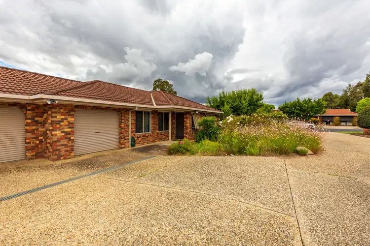 Main view of Homely unit listing, Unit 6, 5 La Fontaine Ave, Lavington NSW 2641