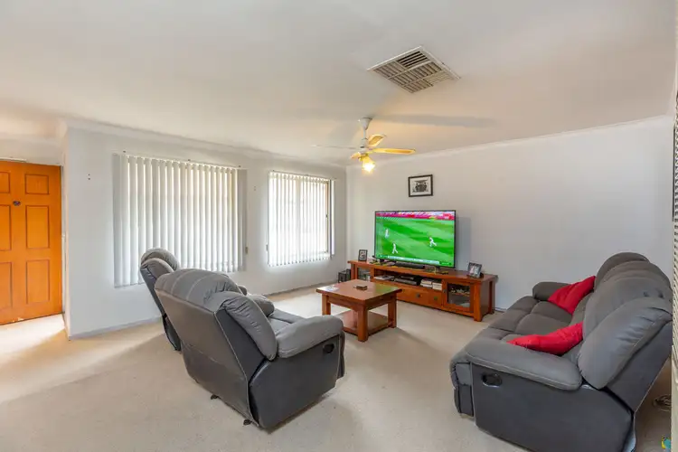 Third view of Homely unit listing, Unit 6, 5 La Fontaine Ave, Lavington NSW 2641