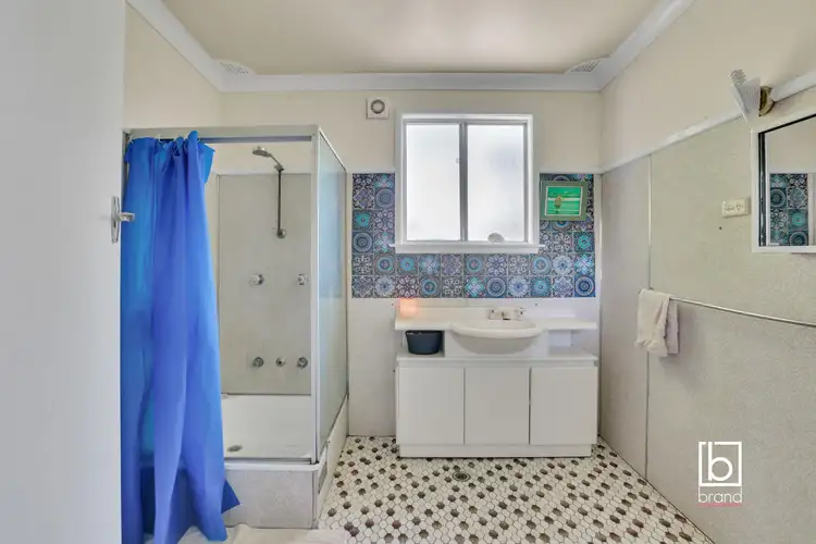 Fifth view of Homely house listing, 14 Una Avenue, Charmhaven NSW 2263