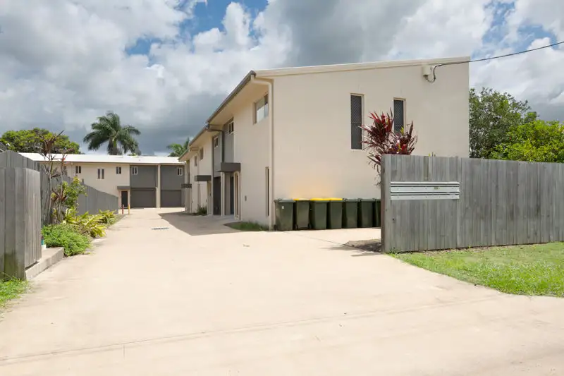 Main view of Homely townhouse listing, 6/37 Electra Street, Bundaberg West QLD 4670