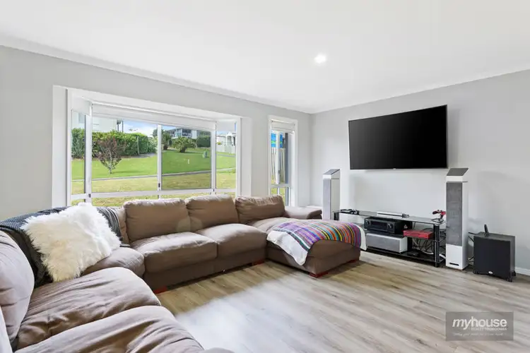 Third view of Homely house listing, 16 Dodson Crescent, Mount Kynoch QLD 4350