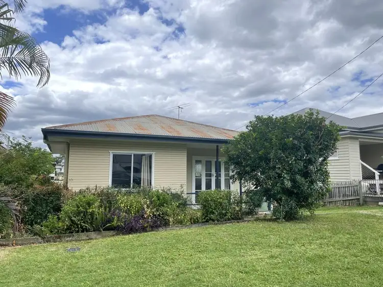 26A Liverpool St, North Ipswich QLD 4305