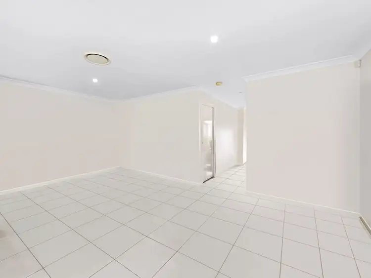 Fifth view of Homely townhouse listing, 18/20 Kianawah Road South, Manly West QLD 4179