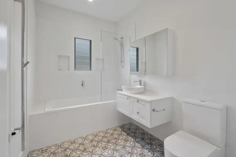 Fifth view of Homely house listing, 18 Roscoe Street, Holland Park QLD 4121