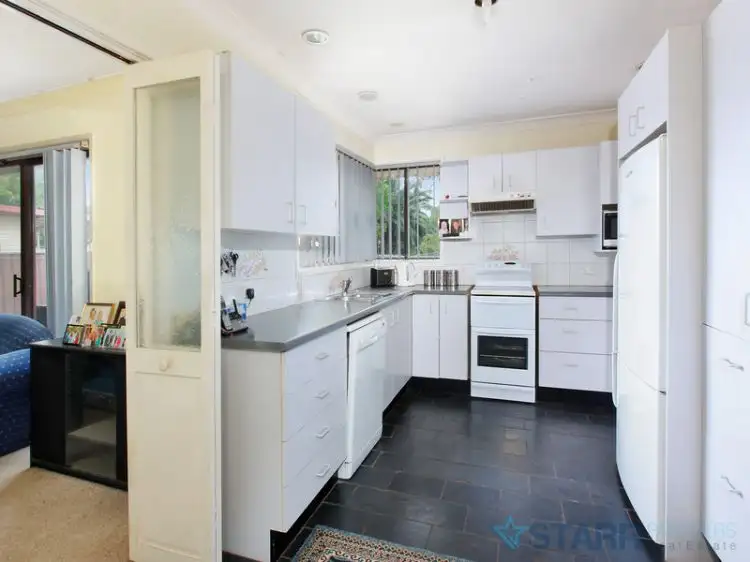 Third view of Homely house listing, 10 Pamela Place, Girraween NSW 2145