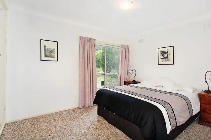 Sixth view of Homely house listing, 3 Roslyn Avenue, Armidale NSW 2350