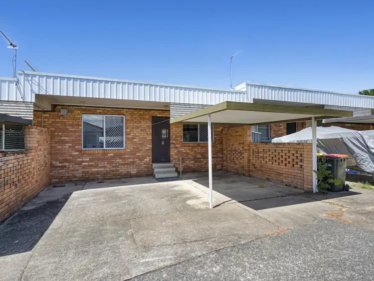 Main view of Homely unit listing, 2/27 Meadow Street, Coffs Harbour NSW 2450