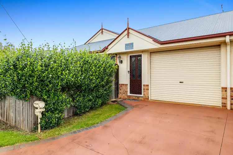 1/10 Roberts Street, South Toowoomba QLD 4350