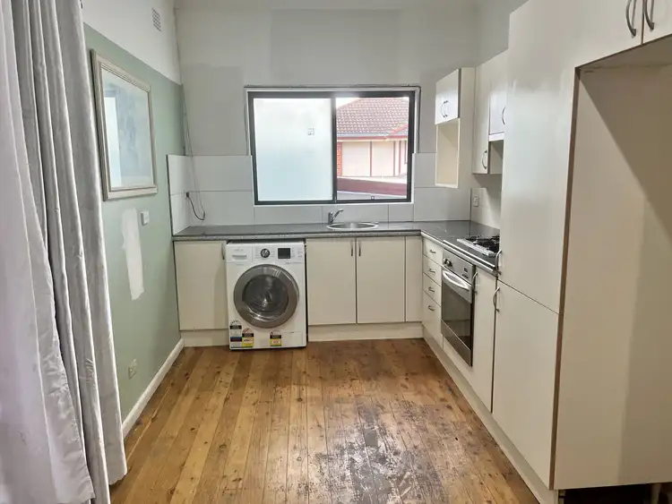 65b Burnett st, Merrylands NSW 2160
