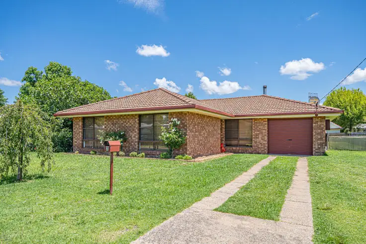 Main view of Homely house listing, 2 Oliver Avenue, Armidale NSW 2350