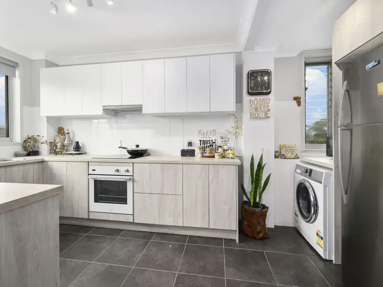 Main view of Homely unit listing, 8/18 San Francisco Avenue, Coffs Harbour NSW 2450