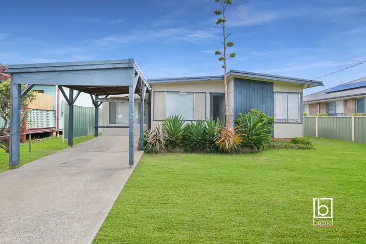 56 Manuka Parade, Gorokan NSW 2263