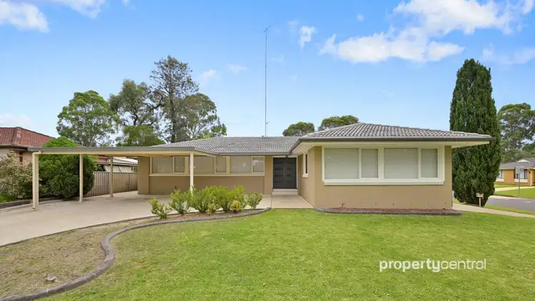 2 Henderson Crescent, Jamisontown NSW 2750