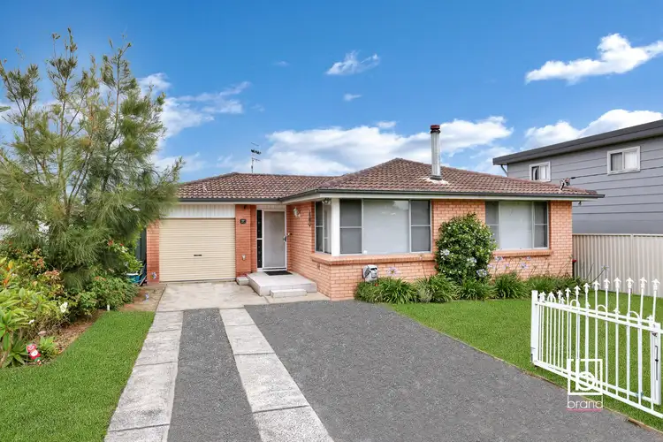 27 Balmoral Drive, Gorokan NSW 2263