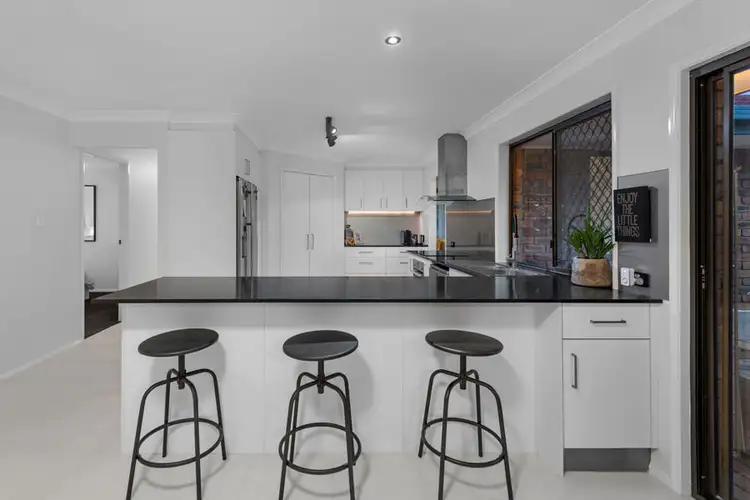 Sixth view of Homely house listing, 20 Maxwell Place, Wynnum West QLD 4178