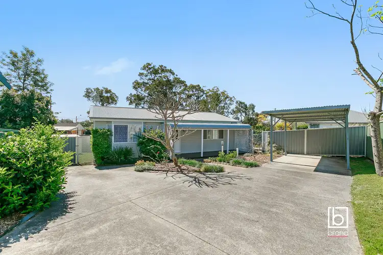13a Tosca Drive, Gorokan NSW 2263