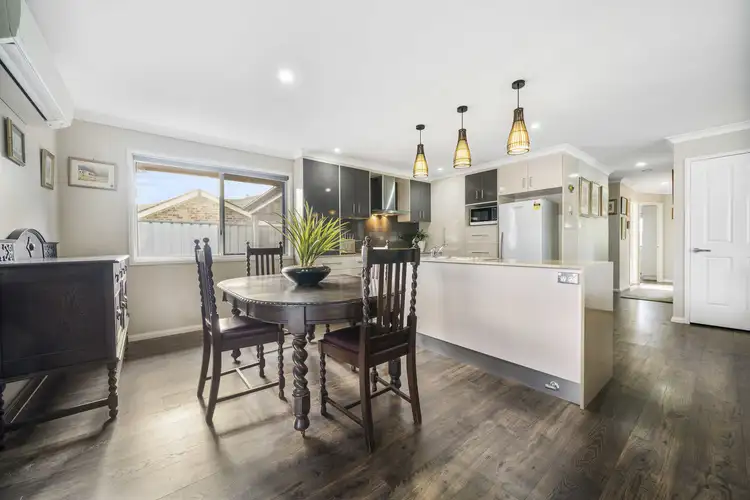 Fifth view of Homely house listing, 2 Dahlia Court, Middle Ridge QLD 4350