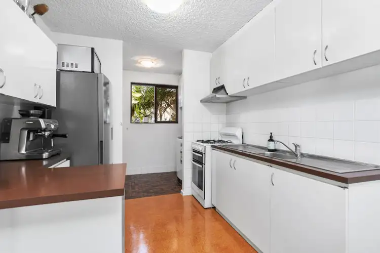 Sixth view of Homely townhouse listing, 4/4 Lawrence Street, Como WA 6152