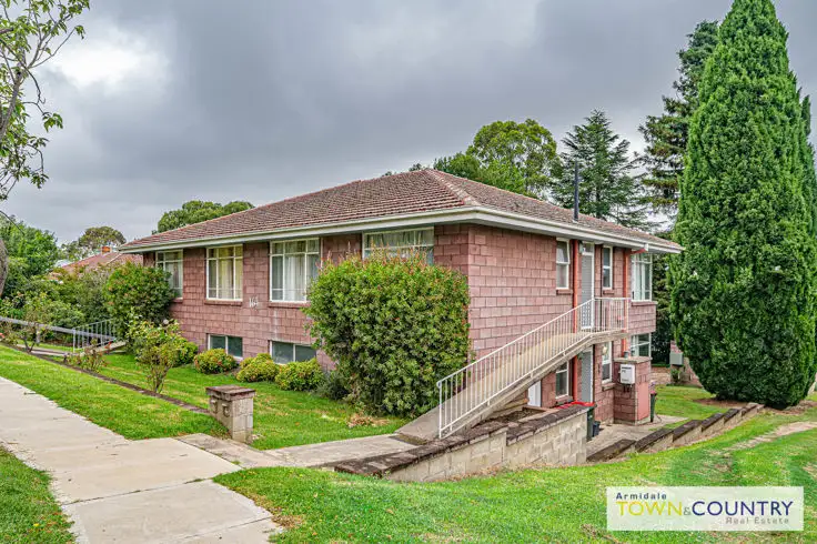 2/164 Donnelly Street, Armidale NSW 2350