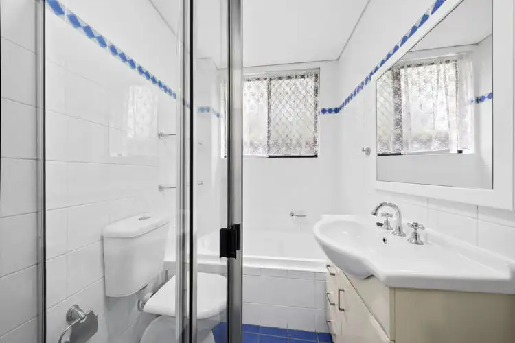 Fifth view of Homely unit listing, 3/7 Talbot Road, Guildford NSW 2161