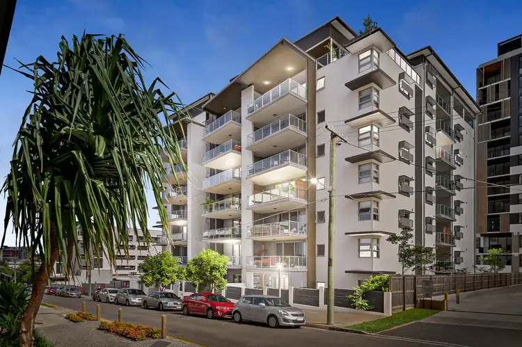 Main view of Homely unit listing, 40/52 Latham Street, Chermside QLD 4032
