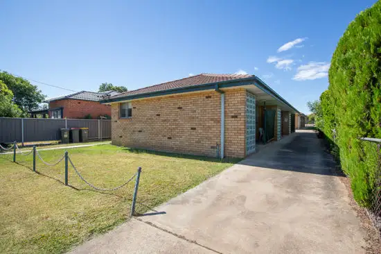 Second view of Homely block of units listing, 1-6/9 Margaret Street, Tamworth NSW 2340