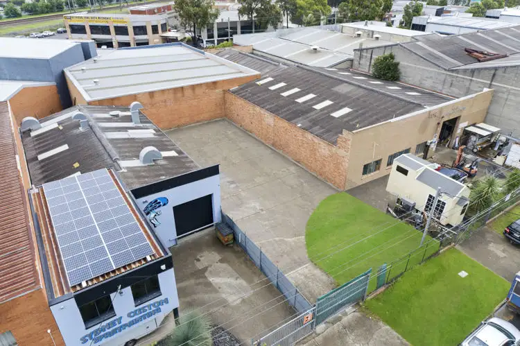 8 Cann Street, Guildford NSW 2161